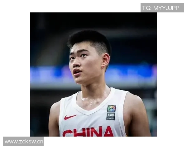 胡金秋的篮球之路：从青涩少年到CBA明星球员的成长历程与奋斗故事