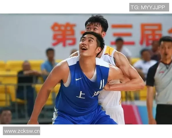 吴冠希：从篮球新星到国家队主力的成长之路与未来展望