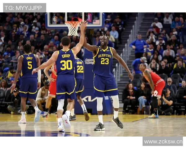 黄蜂勇士激战正酣NBA最新战况分析与精彩瞬间回顾