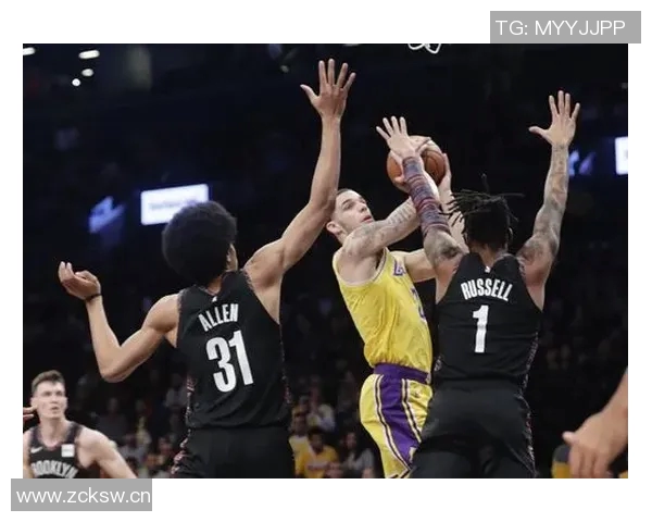湖人对阵篮网精彩比赛录像回放分析及精彩瞬间集锦